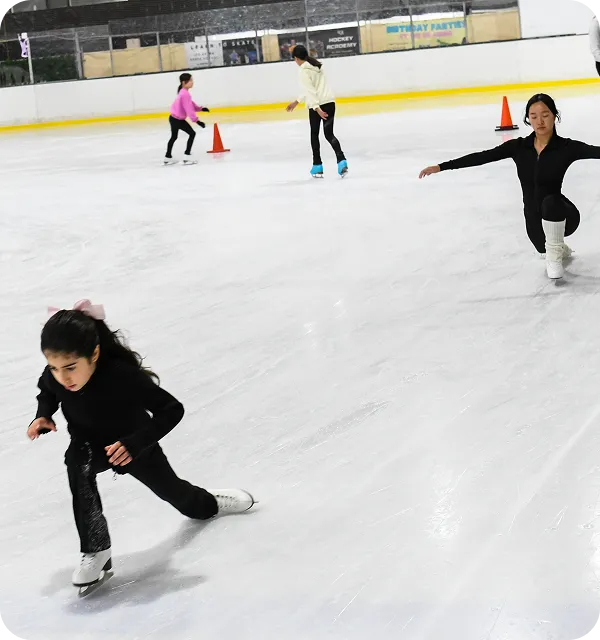 Kids 6YRS & Adults skating lesson